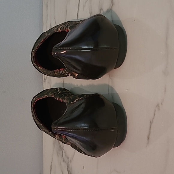 Coach Callie Leopard Print Brown Patent Leather Ballet Flats Shoes Slippers 10B - Picture 6 of 11